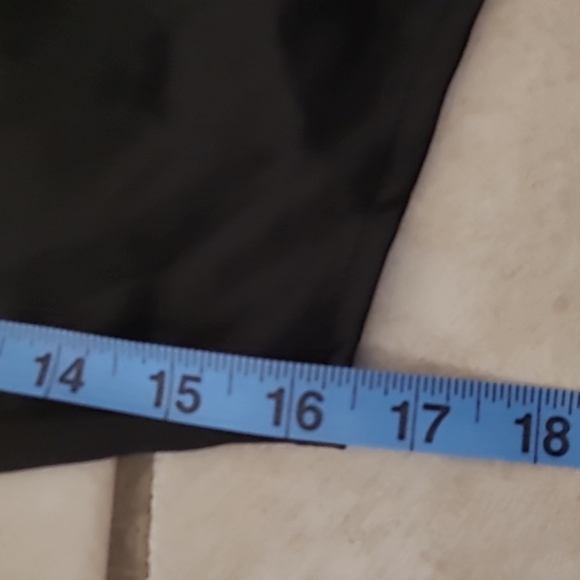 Forever 21 Black Satin-Like Vneck Adjustable Crop Top Long Sleeve Side Zipper SM - Picture 9 of 12